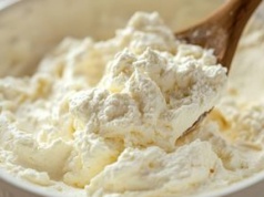 Można go podać na śniadanie i na obiad. To jeden z najzdrowszych serów