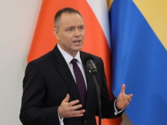 Tusk chce ominąć weto Nawrockiego w sprawie SAFE. Wystarczy uchwała?