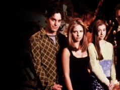 29 lat temu pojawił się serial, który zmienił telewizję. To było jedno z ciekawszych podejść do tematyki wampirów