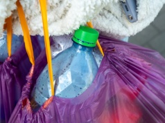 Wiele osób popełnia ten błąd. Kaucja za butelki przepadnie