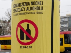 Nocna prohibicja w Warszawie coraz bliżej? Radni tych dzielnic chcą zakazu