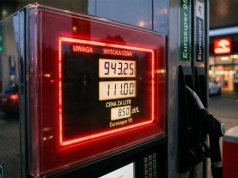 Globalny sezon na Donaldów. Tusk, Trump i polityczny teatr dla mas