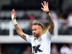 Neymar odpowiedział krytykom. "Bycie mną jest skomplikowane"