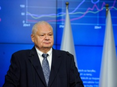 Panel Ekonomistów „Rzeczpospolitej”: NBP nie powinien angażować się w polski SAFE 0 proc.