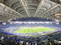 Stadion na 70 tys. świecił pustkami. Kibice giganta mają dość