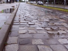 Dzień dobry Katowice. Miasto bierze się za nawierzchnię w zatokach autobusowych