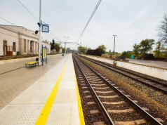 Łódzkie: Duże przebudowy wciąż będą wpływać na rozkład jazdy