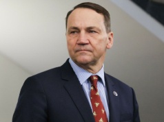 Koniec z darmową ewakuacją Polaków z Bliskiego Wschodu? Sikorski rozważa radykalne kroki