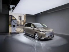 Mercedes VLE. Użyteczność spotkała się z luksusem. 350 km zasięgu w 15 minut!