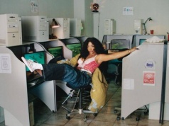 Vans rozpoczyna globalną kampanię "Off The Wall"