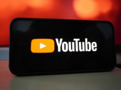 AI nagminnie podszywa się pod ludzi. YouTube ma na to radę