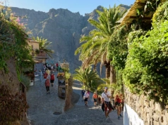 Turyści wybierają bezpieczne kierunki. Biuro podróży zauważyło zmiany