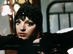 Dziś ikona kina kończy 80 lat. Pierwszy mąż zdradził ją z jej ojczymem. "Wszyscy wiedzieli"