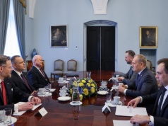 Tusk grzmi po wecie: Stracił jedyną szansę