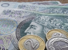 Ropa drożeje, dolar się umacnia. Konflikt na Bliskim Wschodzie eskaluje