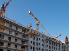 Zaciska się pętla wokół budujących pseudomieszkania i hotele „na papierze”