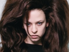 Bambi jeszcze bardziej popowa: „Sufit poza granicami tego kraju”