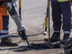 Utrudnienia dla kierowców na Ursusie. Będą naprawiać nawierzchnię na ul. Bohaterów Warszawy