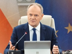 Tusk ujawnił, co się dzieje po wecie ws. SAFE. Od rana odbiera telefony ze świata