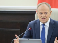 Polskie firmy czekają na pieniądze z SAFE. Donald Tusk przedstawił listę