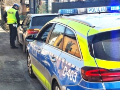 Kontrole „Pasy i Foteliki” na drogach powiatu łęczyńskiego. Policja sprawdza kierowców