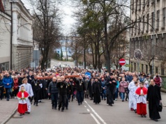 Czasowe utrudnienia w ruchu w związku z Drogą Krzyżową w Bielsku-Białej
