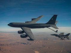 Latający tankowiec KC-135 utracony nad Irakiem. Kolizja podczas tankowania?