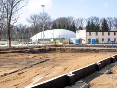 Postępują prace przy budowie krytego lodowiska w Ciechanowie