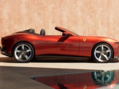 Ferrari Amalfi Spider oficjalnie zaprezentowane. Jest mocniejsze od Romy i składa dach w 13,5 sekundy