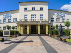 Państwowy gigant dostanie więcej pieniędzy na wyjście z kłopotów. Wykorzysta akcje