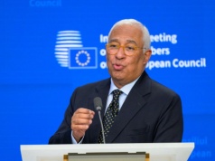 Szef Rady Europejskiej zabrał głos ws. decyzji USA. "Bardzo niepokojąca"