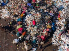 UE zakazuje niszczenia niesprzedanych ubrań. Ekspertka: „To wymusi zmianę modelu biznesowego w modzie”