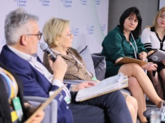 Czekają na miliony z NFZ. Krajowa Sieć Onkologiczna: za jakością leczenia muszą iść pieniądze