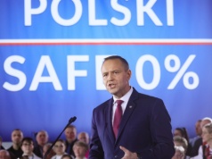 SAFE staje się osią konfliktu władzy. Decyzja prezydenta odbija się echem za granicą