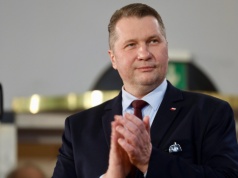 Czarnek zostanie wymieniony przez PiS? Kaczyński stawia sprawę jasno