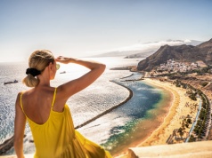 Kanaryjski wypoczynek 🌴☀️ Loty i 4 noce w hotelu z wyżywieniem za 1429 PLN 🌊