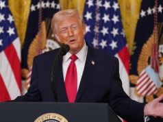 Trump szkodzi swojej partii? Najwyraźniej uznał, że republikanie już przegrali