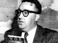 Bierut był wyuzdany? Co parobkowie robili w UB? Z tego śmiała się stalinowska Polska