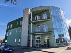 17-latkowie radzą sobie z teorią lepiej niż dorośli. Jest już pierwszy młody kierowca