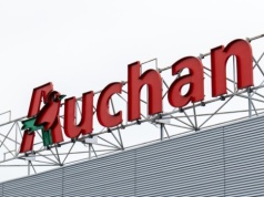 Co dalej ze sklepami Auchan? Gigantyczna sprzedaż portfela nieruchomości
