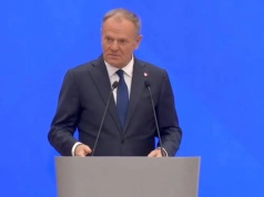 Tusk desperacko stara się ratować SAFE, strasząc wyjściem z Europy. Odpowiedział mu Czarnek