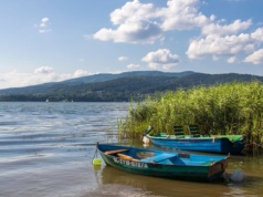 Pensjonat tuż nad jeziorem Żywieckim wywołał burzę. Mieszkańcy protestują przeciw dużej inwestycji