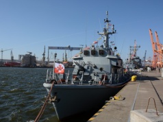 Opuszczenie bandery na ORP Gopło (630)