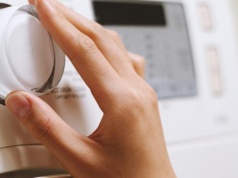 Proszek, kapsułki czy płyn do prania? Zobacz, co naprawdę jest najlepsze do prania