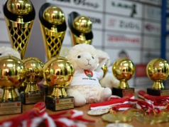 Gmina Wieluń ponownie najlepsza w siatkarskim turnieju samorządowym