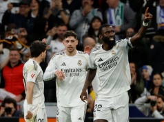 Real Madryt zabawił się z rywalem. Padł gol z własnej połowy