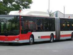 15-latek ukradł autobus. Chciał zawieźć dziewczynę do szkoły