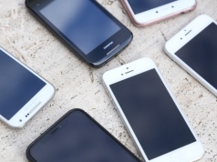 Kolekcjonerzy płacą tysiące za stare smartfony. Lista modeli jest krótka