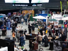 Tłumy przedsiębiorców w Hali Urania. Targi HoReCa MAG Dystrybucja wielkim sukcesem