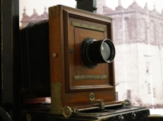 ‘Gdy przedmiot staje się zabytkiem’. Cenne pamiątki rodzinne Tarnowian stworzą unikatową wystawę